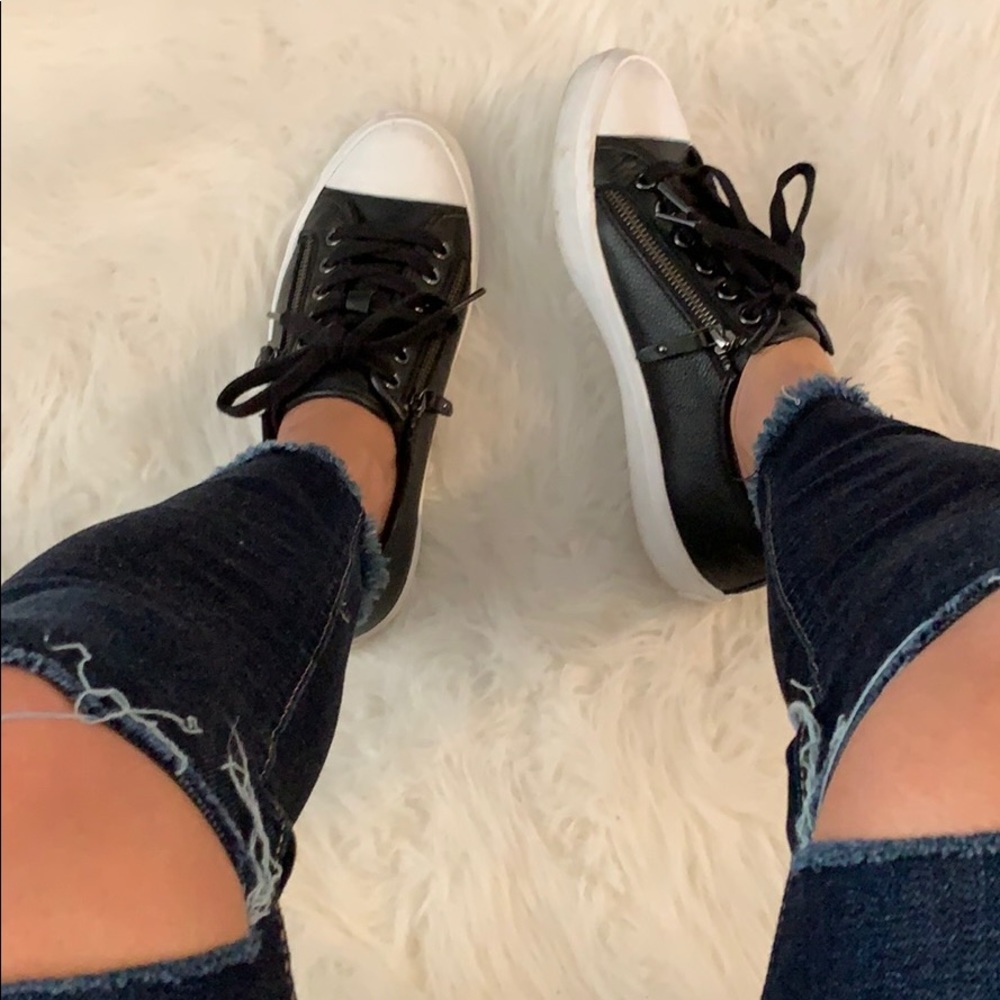 Coach Leather Sneakers - Picture 6 of 6
